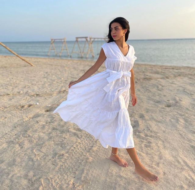 ALIA MEHDAR BUTTERFLY فراشة