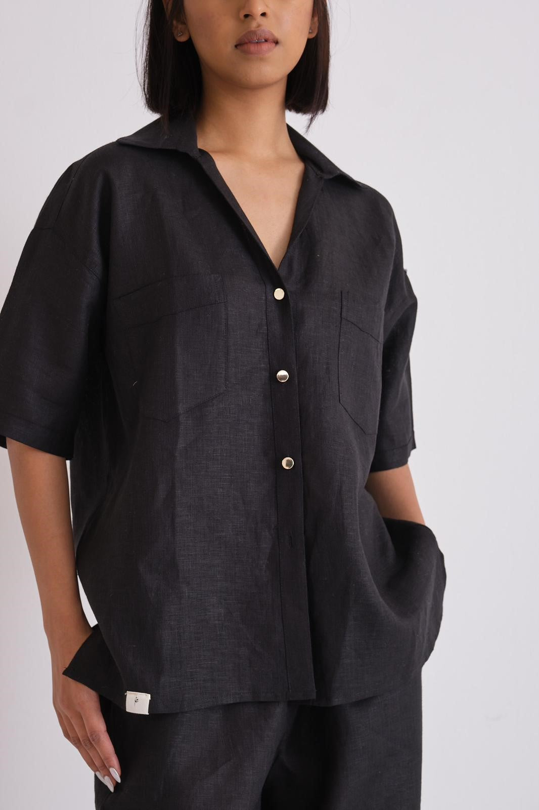 ALIA MEHDAR BLACK SHORTSLEEVE كم قصير أسود