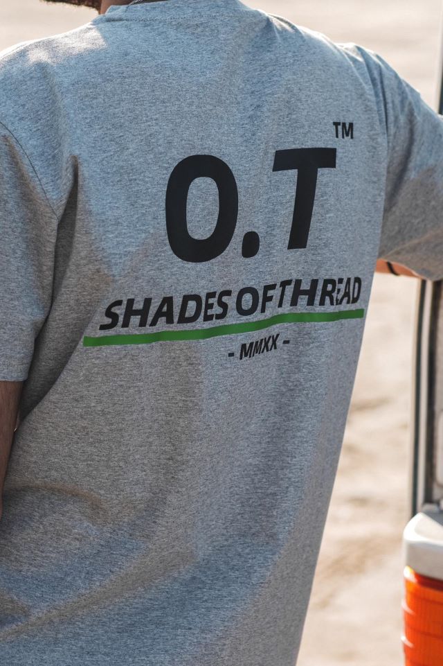 SHADES OF TREADS O.T LOGO WASHED تي شيرت مغسول بشعار O.T
