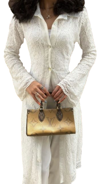 LACE بدلة دانتيل