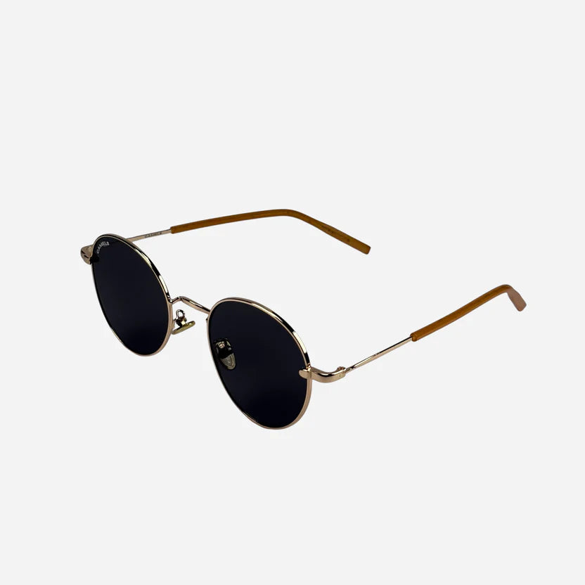 LEO BLACK النظارات