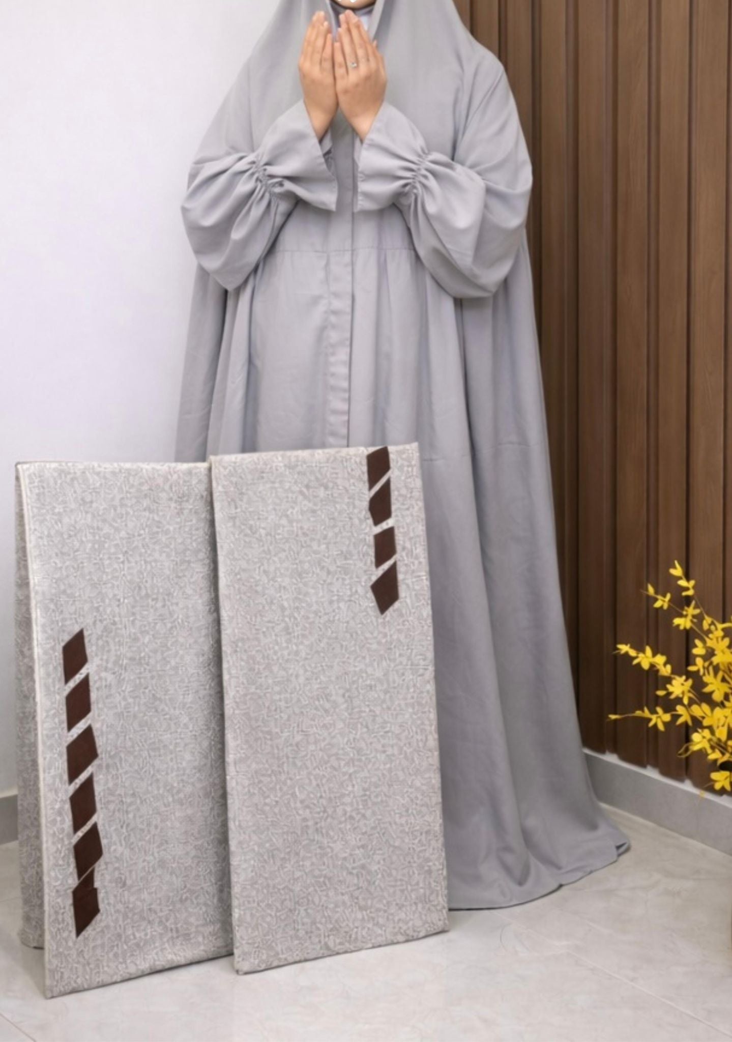 LIGHT GREY SET W/ BAG