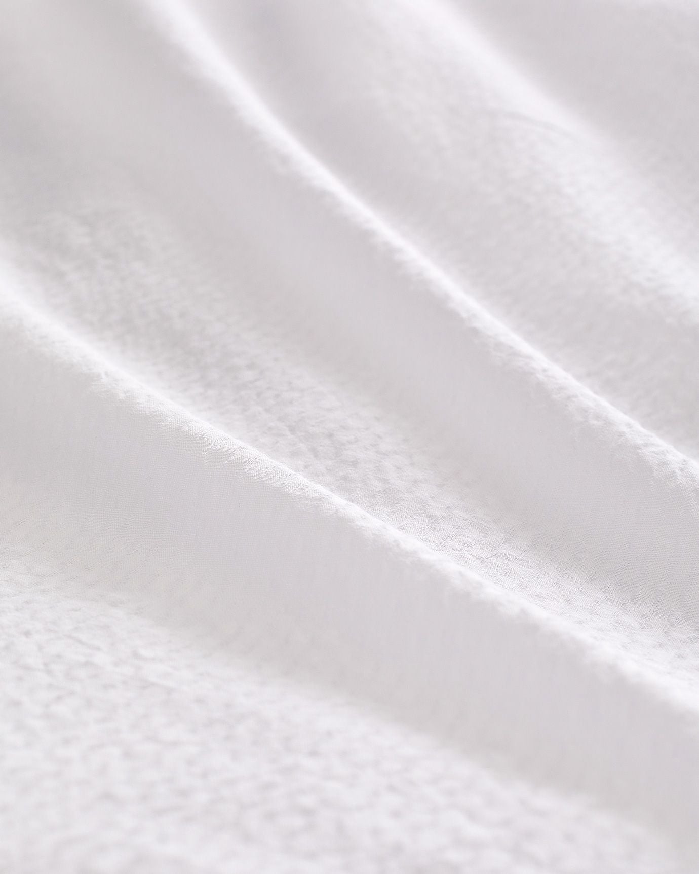 BED COVER KING DOUBLE SIZE WHITE/BEIGE