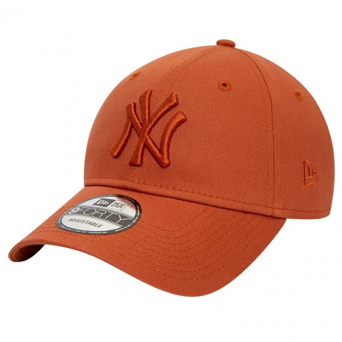 NEW ERA NY LEAGUE ESSENTIAL MED BROWN