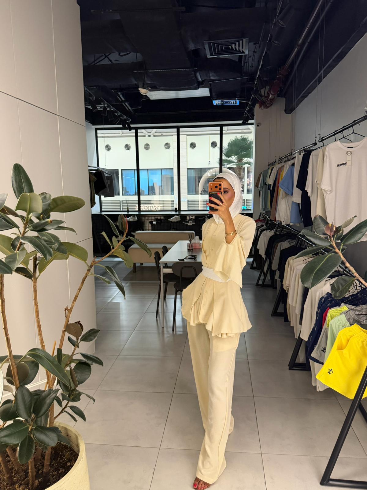 HANG N THERE SUN SET غروب