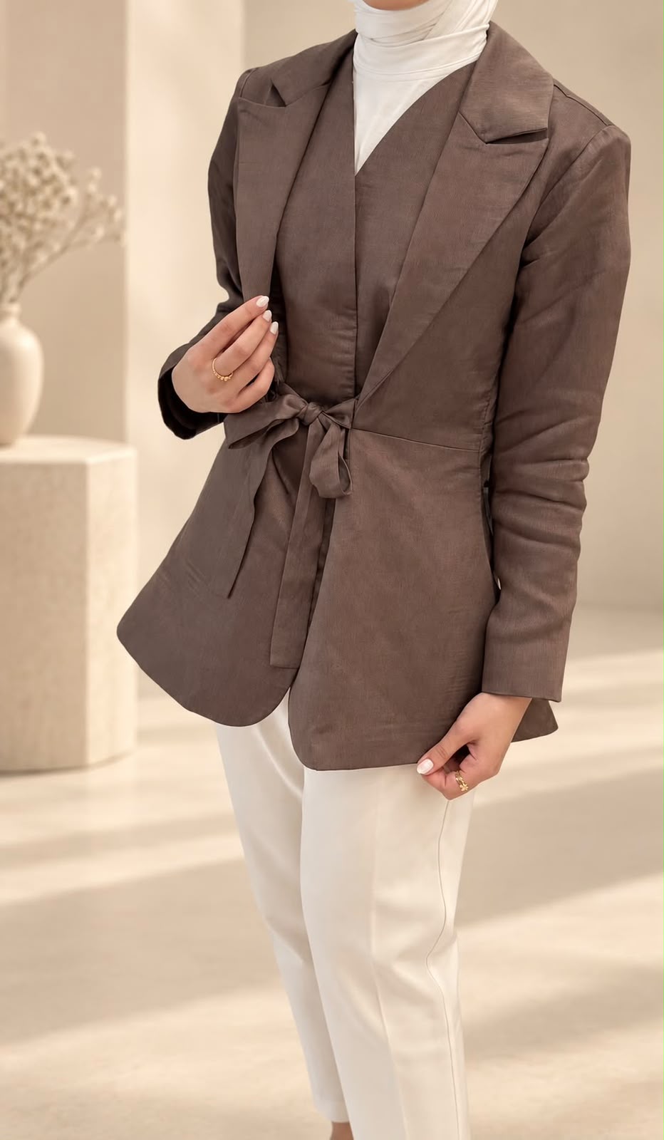 TAUPE ELEGANCE BLAZER