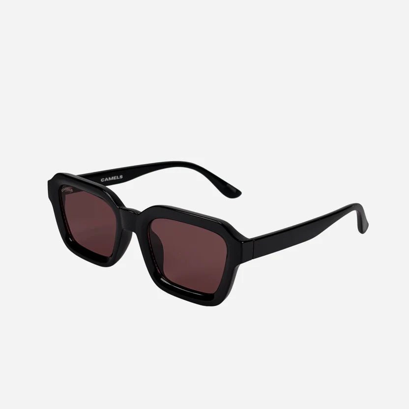 MILLI RED النظارات