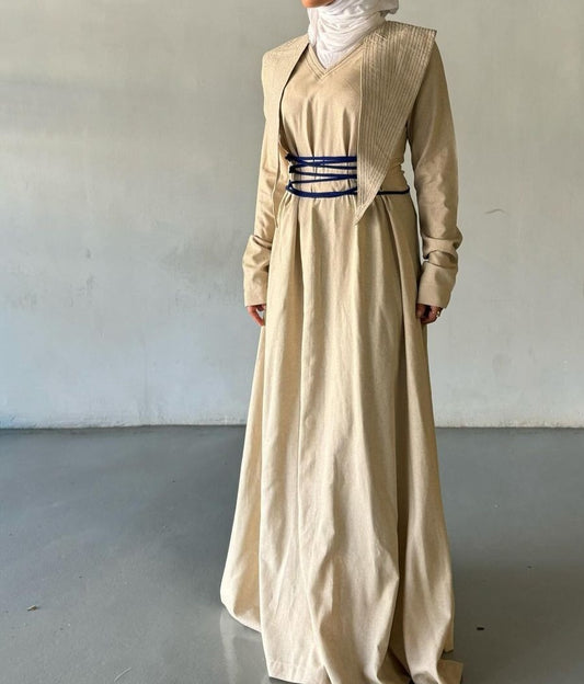 HNT WIDE COLLAR BLUE STRING طوق عريض من الخيط الأزرق
