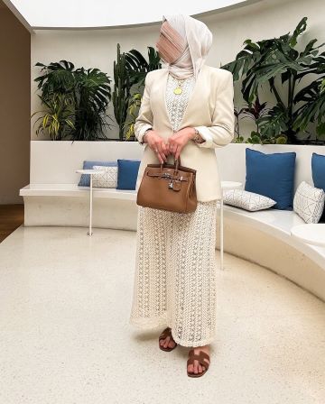 TWO PIECES SUIT