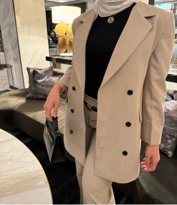 CLOTHEY SUIT BEIGE SET مجموعة بليزر