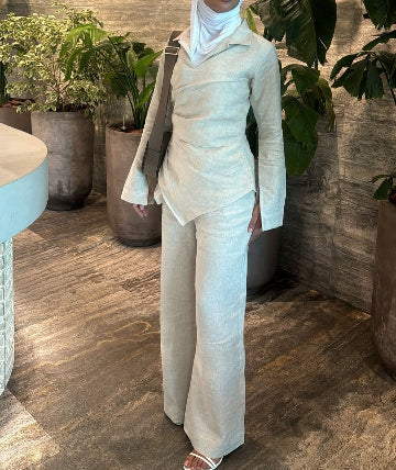 HANG N THERE LINEN SET مجموعة الكتان