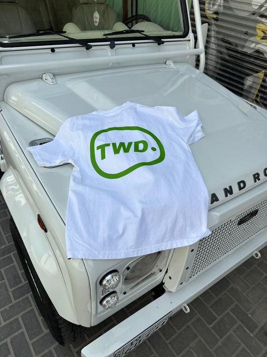 WHITE TEE W/ GREEN تي شيرت
