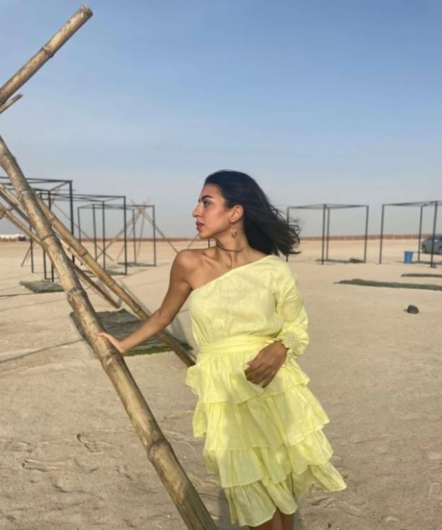 ALIA MEHDAR ONE SHOULDER DRESS كتف واحد وردي