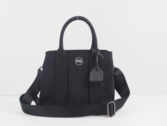 ON THE GO LUNCH BAG BLACK حقيبة الغداء